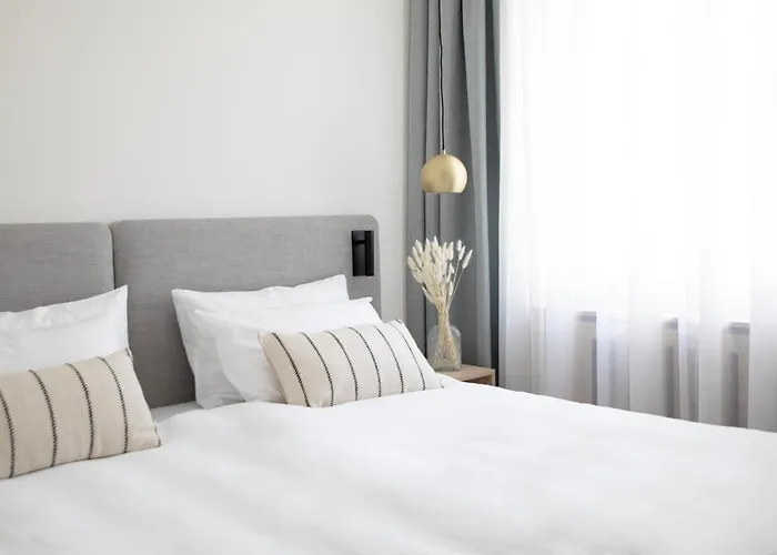 Aparthotel Bob W Zentrum 4*