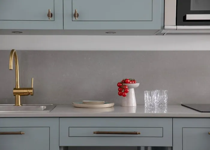 Bob W Zentrum Aparthotel 4*